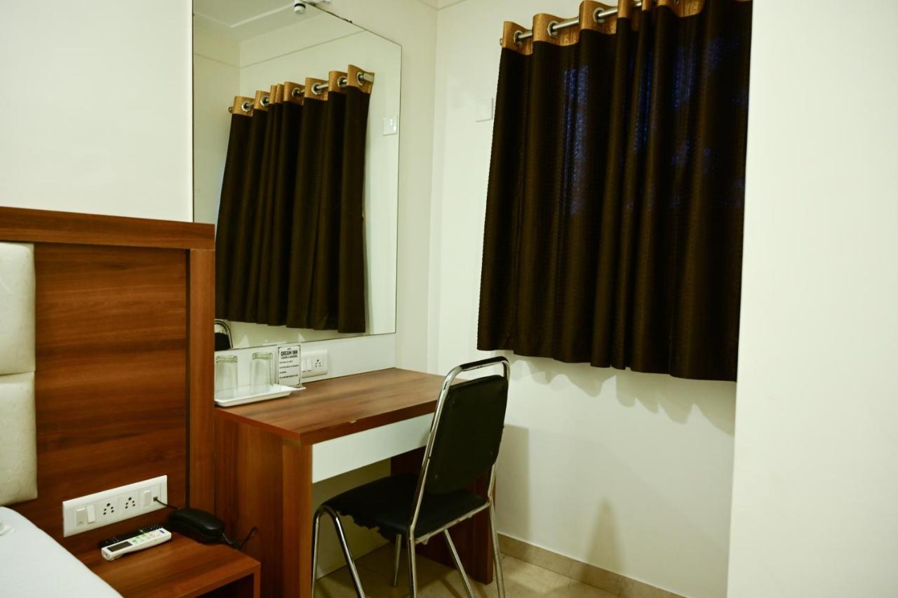 Hotel Diamora Residency Thane Exterior foto